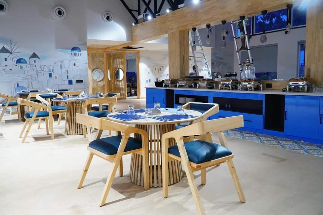 V Hotels And Resorts Chirala Esterno foto