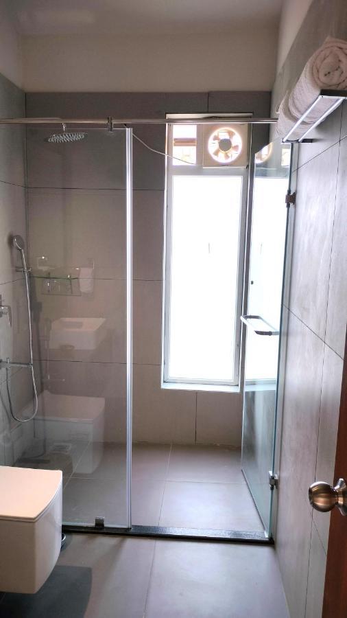 V Hotels And Resorts Chirala Esterno foto